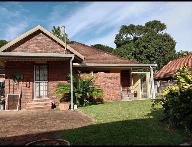 3 BEDROOM HOUSE FOR SALE IN BLUFF